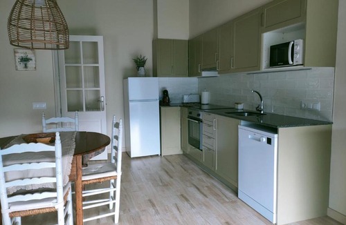 Pardines Apartment | Apartament nou amb terrassa - Vistes al Taga