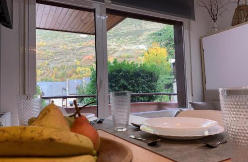Vielha Apartment | Apartament reformat i acollidor a Vielha, ben ubicat