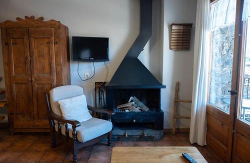 Pardines Apartment | Apartament rural per a 6 · Pardines