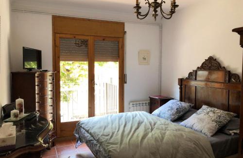 Guardiola de Bergueda Apartment | Apartament Tritó - Rústico y acogedor con vistas - 2p
