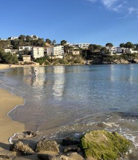 Almadraba-Canyelles Apartment | Apartamento con acceso directo a la playa AV-39