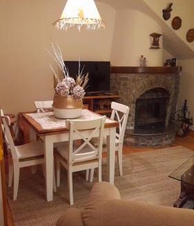 Rialp Apartment | Apartamento dúplex acogedor con piscina en Rialp