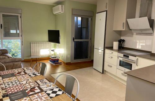 Arguedas Apartment | Apartamento El Estrecho de Arguedas