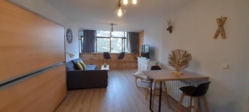 Candanchu Apartment | Apartamento El sarrio