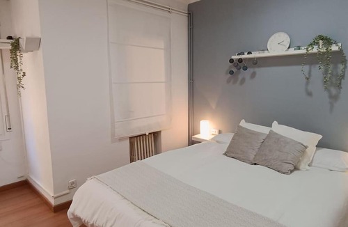 Premia de Mar Apartment | Apartamento Gran Via para 6 en el centro de Premià