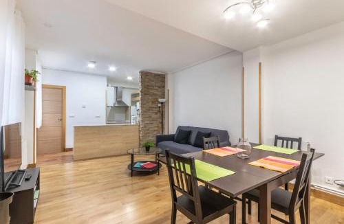 Castanos Apartment | Apartamento junto al Guggenheim con parking gratuito
