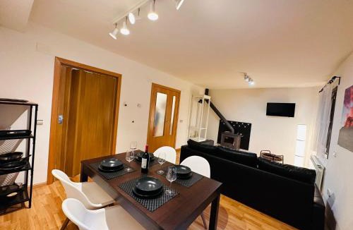 Parzan Apartment | Apartamento Lozano