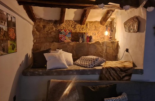 Borreda Apartment | Apartamento rústico-moderno con zona chill out - Borredà