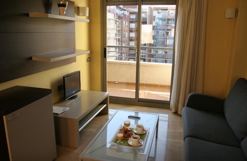 El Camp de l'Arpa del Clot Apartment | Apartaments Independencia
