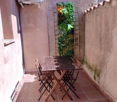 La Pobla de Lillet Apartment | Apartaments La Pedra La Pobla de Lillet 1r