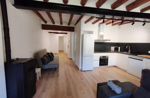 La Pobla de Lillet Apartment | Apartaments La Pedra La Pobla de Lillet 2n