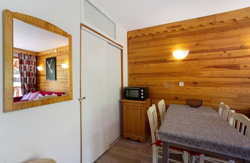 Saint-Francois-Longchamp Apartment | Apartment 'A3 405 Appart Au Pied Des Pistes' with Mountain View and Balcony