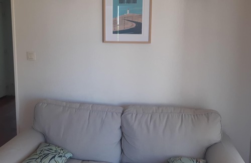 Sainte-Cecile-les-Vignes Apartment | apartment with balcony, secure residence with swimming pool