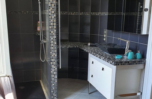 Aix-les-Bains City Center Apartment | Apartment Aix les Bains, 2 bedrooms, 6 people