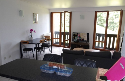 Montmin Apartment | Apartment Annecy Located next to the Col de la Forclaz Annecy