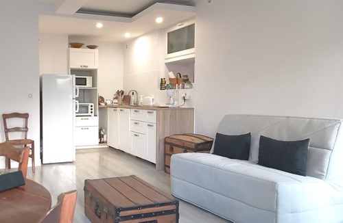 Argeles Gazost Apartment | Apartment at the foot of the Pyrenees with a large terrace overlooking the mountains