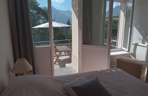 Argeles Gazost Apartment | Apartment at the foot of the Pyrenees with a large terrace overlooking the mountains