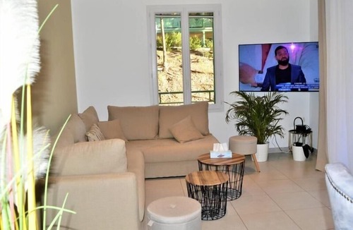 Cavalaire-sur-Mer Apartment | Apartment Cavalaire-sur-Mer, 1 bedroom, 4 persons