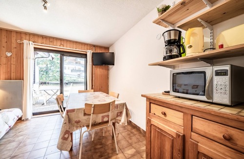 Thollon-les-Memises Apartment | Apartment 'Entre Lac et Montagne' with Lake View and Balcony