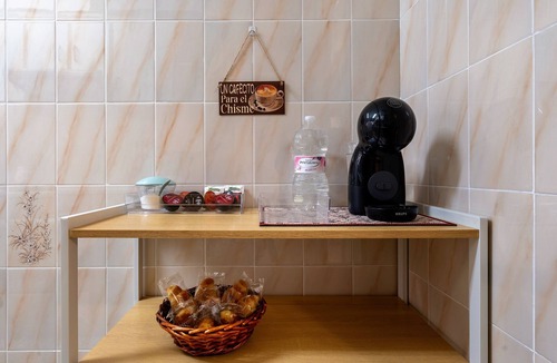 Caspe Apartment | Apartment 'El Compromiso' with Balcony, Wi-Fi and Air Conditioning