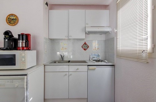 Esquieze-Sere Apartment | Apartment Esquièze-Sère, 2 bedrooms, 6 persons