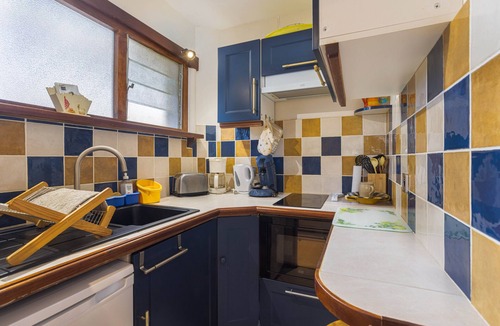 Vernet-les-Bains Apartment | Apartment 'F1 Massif Du Canigou' with Balcony and Mountain View
