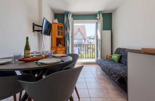Cabourg Apartment | Apartment Fleur Marine-30 by Interhome