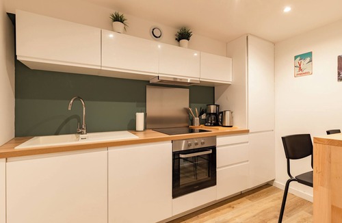 Ax-les-Thermes Apartment | Apartment for 4 people in the Blue House, 150 meters from the cable car