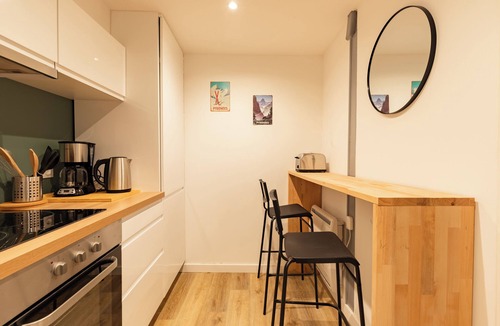 Ax-les-Thermes Apartment | Apartment for 4 people in the Blue House, 150 meters from the cable car
