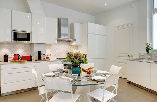 Saint-Thomas-d'Aquin Apartment | Apartment for rent boulevard Saint Germain, Paris 7th