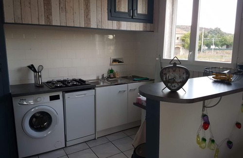 Murviel-les-Beziers Apartment | Apartment