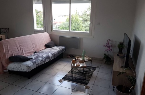 Murviel-les-Beziers Apartment | Apartment