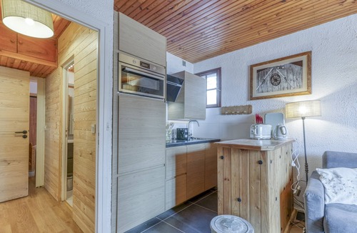 Villard-Reculas Apartment | Apartment 'Gawal 1' with Mountain View, Private Terrace and Wi-Fi