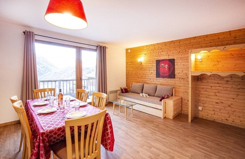 Orelle Apartment | Apartment in Orelle near Ski Lift & Sauna