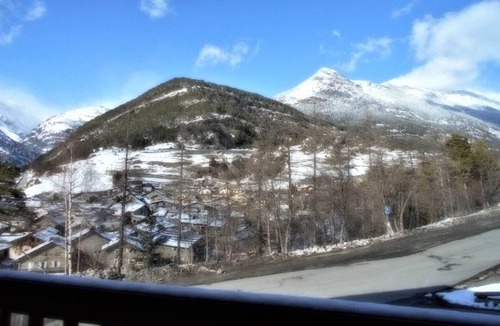 Bramans Apartment | Apartment in Val Cenis with mountain views