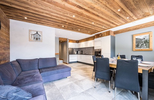 Valloire Apartment | Apartment 'Le Crey Rond' with Mountain View, Private Terrace and Wi-Fi