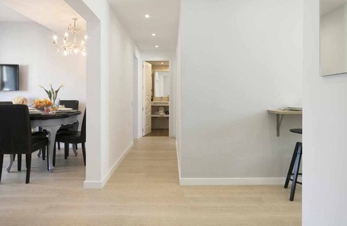 Sant Marti de Provencals Apartment | Apartment Leonor