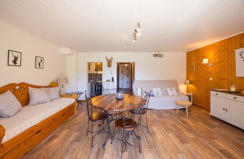 Aillon-le-Jerune Apartment | Apartment "Les Cerfs" with Mountain View, Balcony, and Wi-Fi