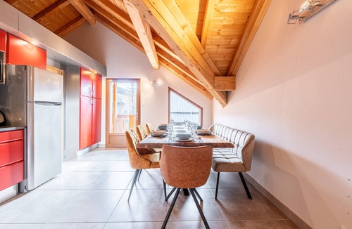Valloire Apartment | Apartment 'Les Croës' with Mountain View, Private Terrace and Wi-Fi