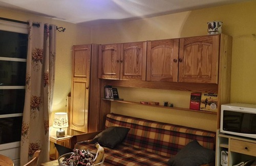 Villard-Reculas Apartment | Apartment “Les Granges 13” with Mountain View, Balcony and Wi-Fi