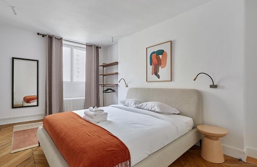 Vivienne Apartment | Apartment Louvre Palais Royal by Studio prestige