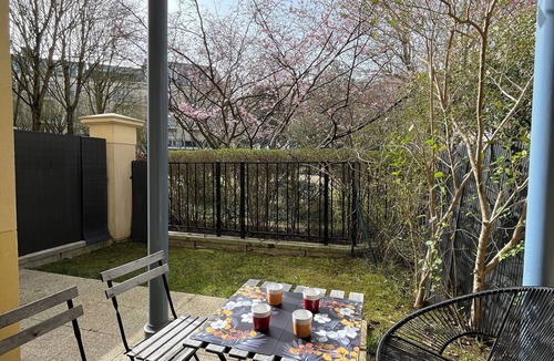 Chessy Apartment | Apartment near Disneyland + parking & RER