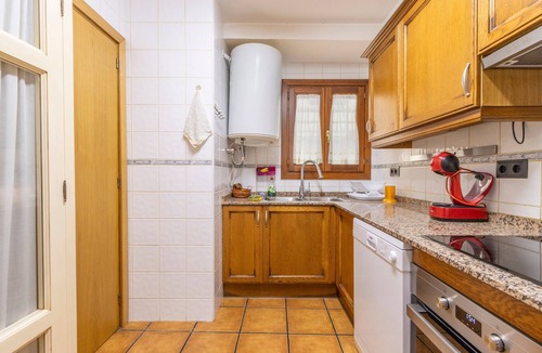 Sort Apartment | Apartment 'Potxó' with Mountain Views, Balcony and Wi-Fi