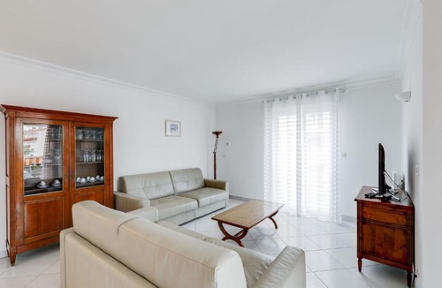 Saint-Raphael Apartment | Apartment Résidence L'Amiral by Interhome