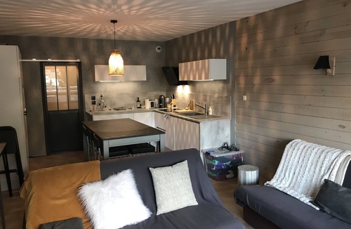 Mont-de-Lans Apartment | APARTMENT RESORT CENTER 6/8 PERS. - LARGE SOUTH-FACING TERRACE