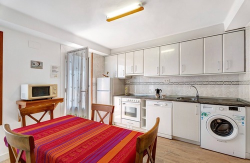 Torla-Ordesa Apartment | Apartment 'Rural Ordiso' with Mountain View, Private Terrace and Wi-Fi