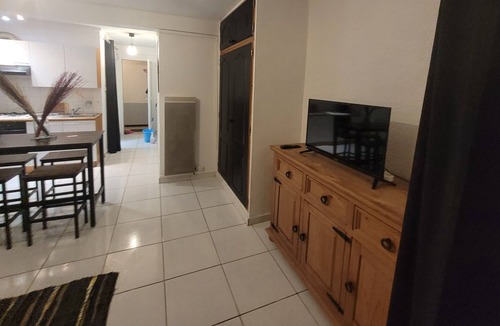 Saint-Nazaire Apartment | Apartment Sea view