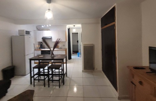 Saint-Nazaire Apartment | Apartment Sea view