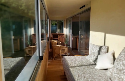 Besse-et-Saint-Anastaise Apartment | Apartment 'Superbe Appartement Avec Loggia' with Mountain View, Private Terrace and Wi-Fi