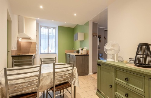 Bagneres-de-Bigorre Apartment | Apartment T2 "Les Pyrénées" – Close to Town Center and Thermal Baths
